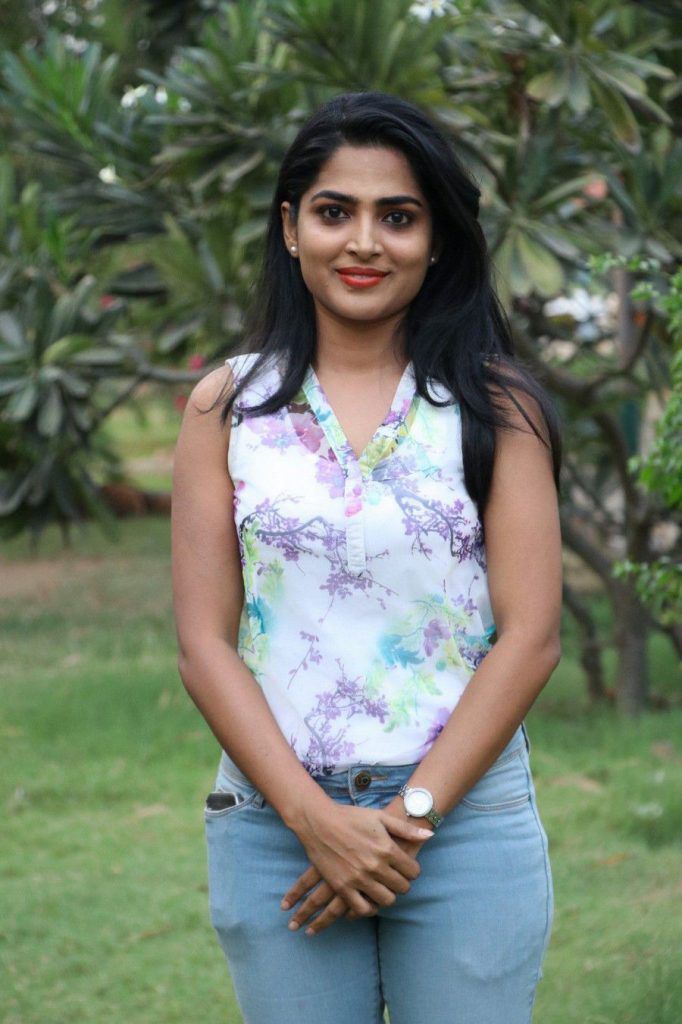 Actress Anagha Images