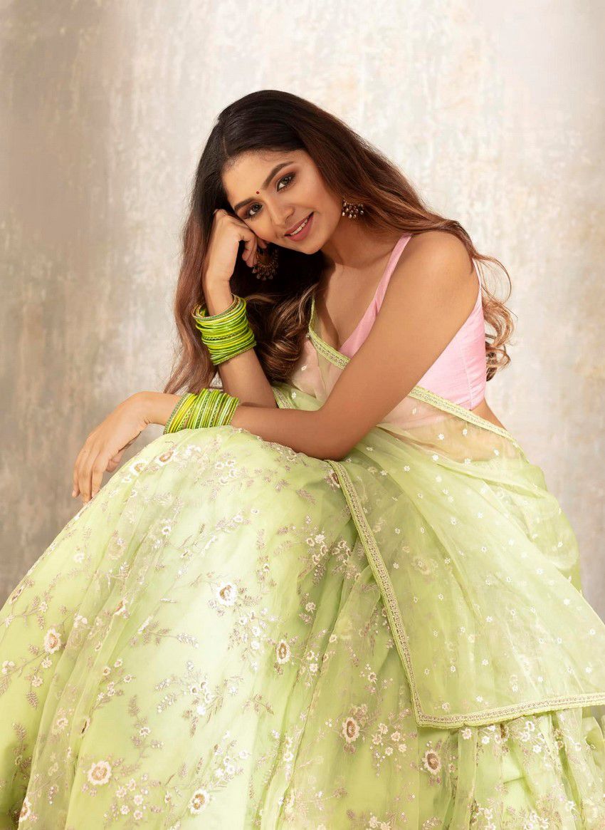 Aditi Shankar Tamil Actress Photos