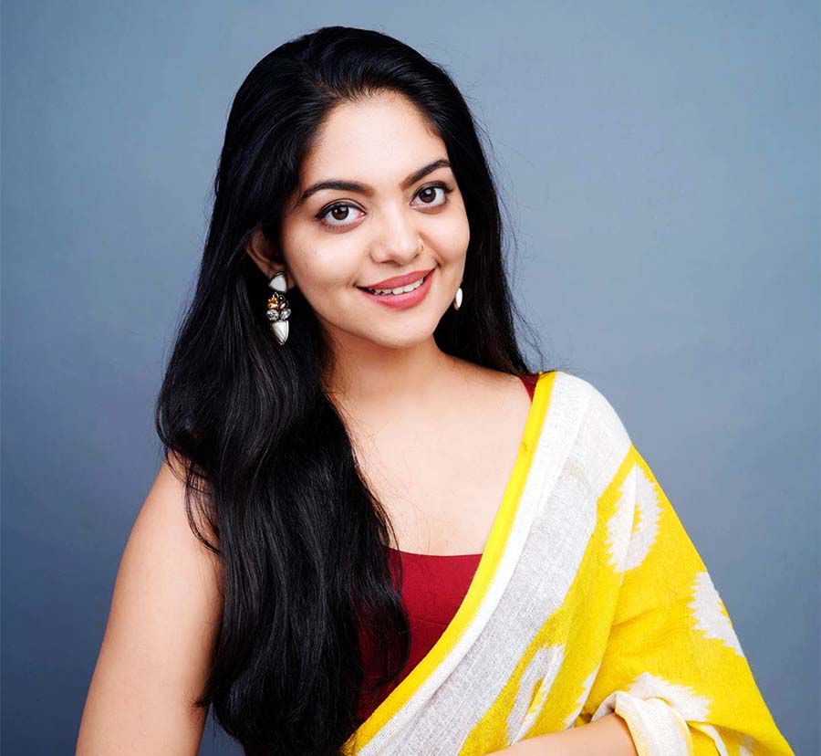 Ahaana Krishna Age, Family, Husband, Movies, Biography - BREEZEMASTI
