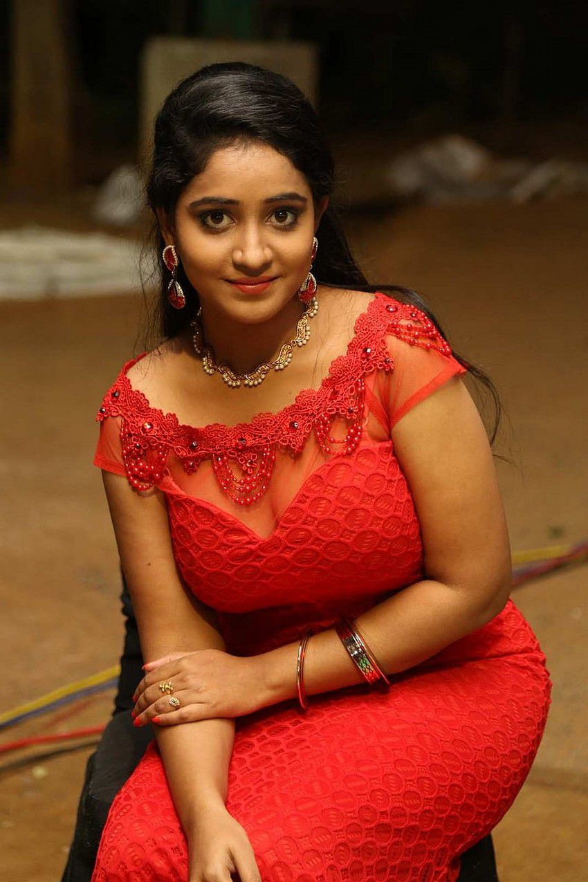 Aishwarya Addala Actress Photos