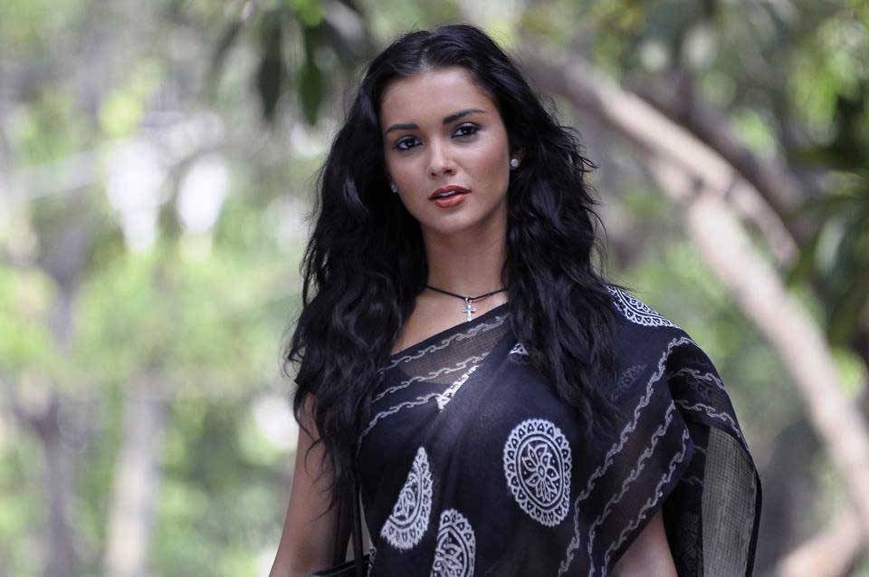 Amy Jackson Age, Family, Husband, Movies, Net Worth, Biography