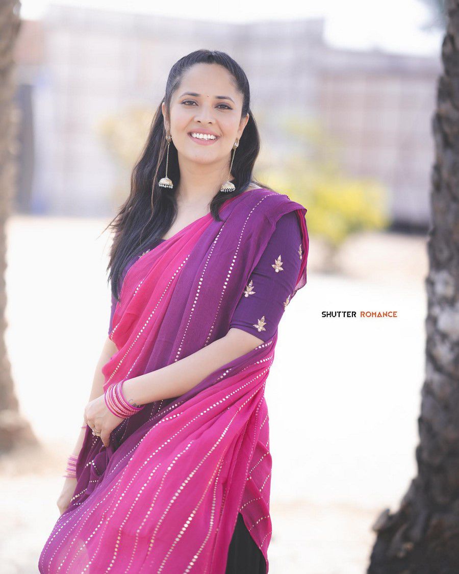 Anasuya Bharadwaj age, family, husband, movies, biography 3 Anasuya Bharadwaj Latest Photos