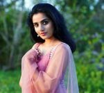 Ann Sheetal Biography Wiki Age Family Husband Movies Height Photos