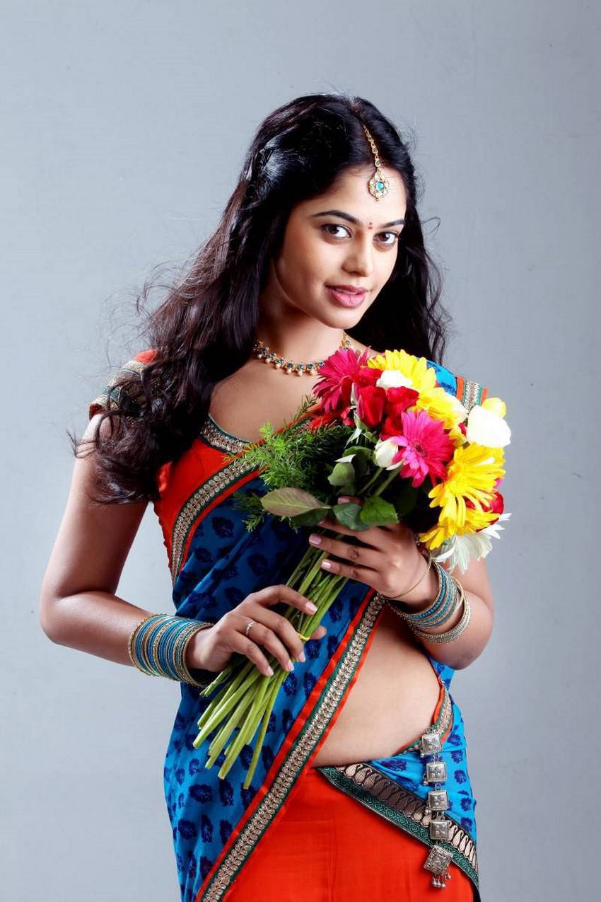 Bindu Madhavi Actress New Stills 12
