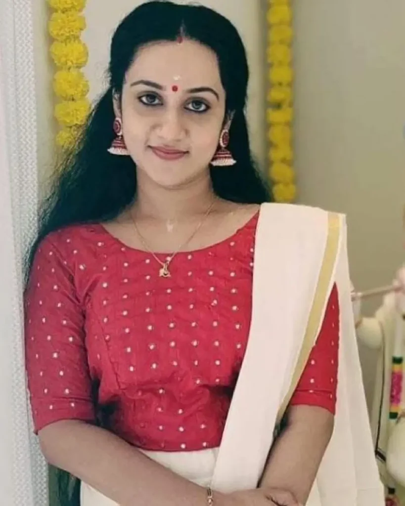 Chilanka S Deedu Actress Images