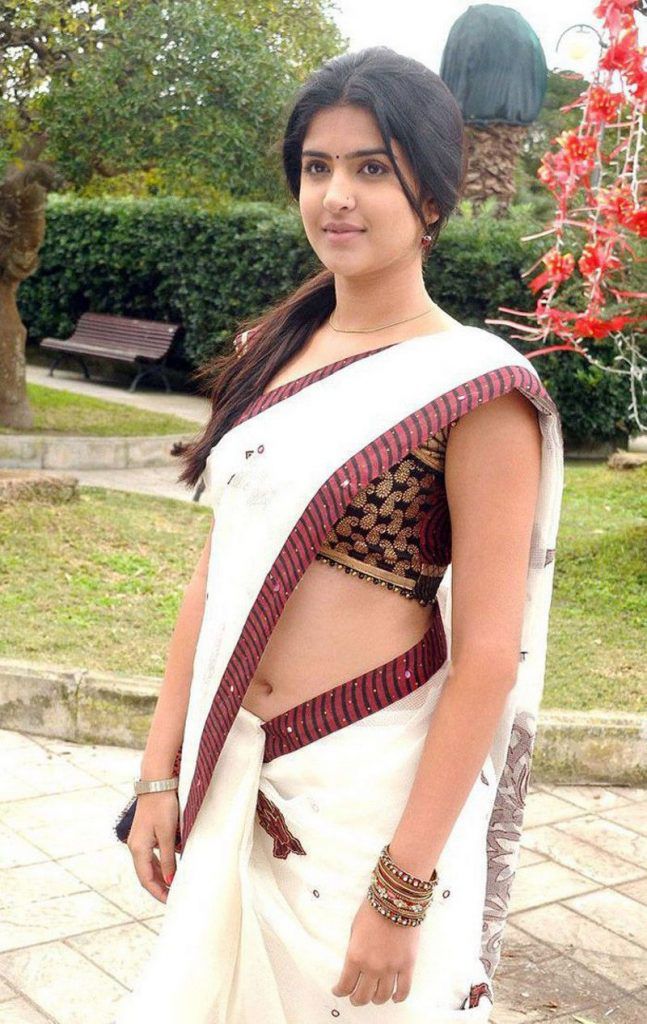 Deeksha Seth Actress Images (1)