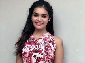 Dharsha Gupta Biography Birthday Wiki Serials