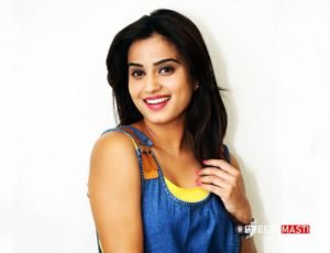 Dimple Chopade Wiki, Age, Family, Husband, Movies, Biography