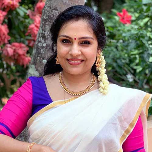 Karthika Deepam Malayalam Serial Cast, Actress, Story, Wiki - BREEZEMASTI