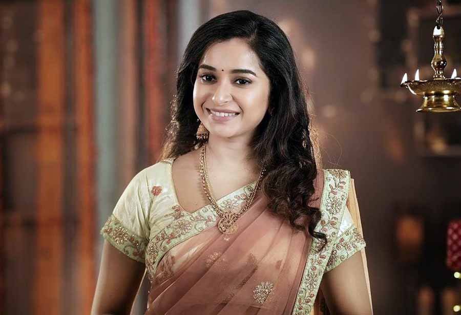 Fouziee Hidhayah Age, Family, Husband, Movies, Net Worth, Biography