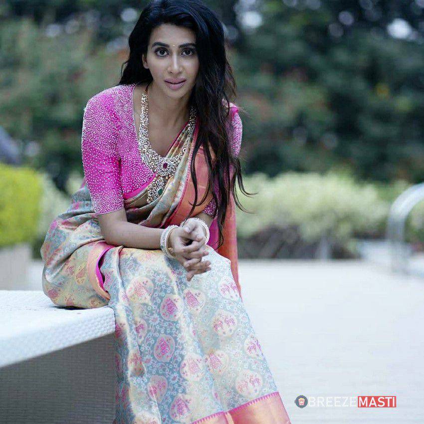 Gayathri Iyer Actress Photoshoot