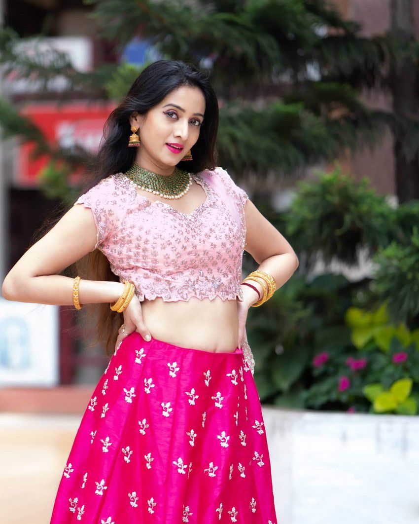 Harshika Poonacha Kannada Actress Pics