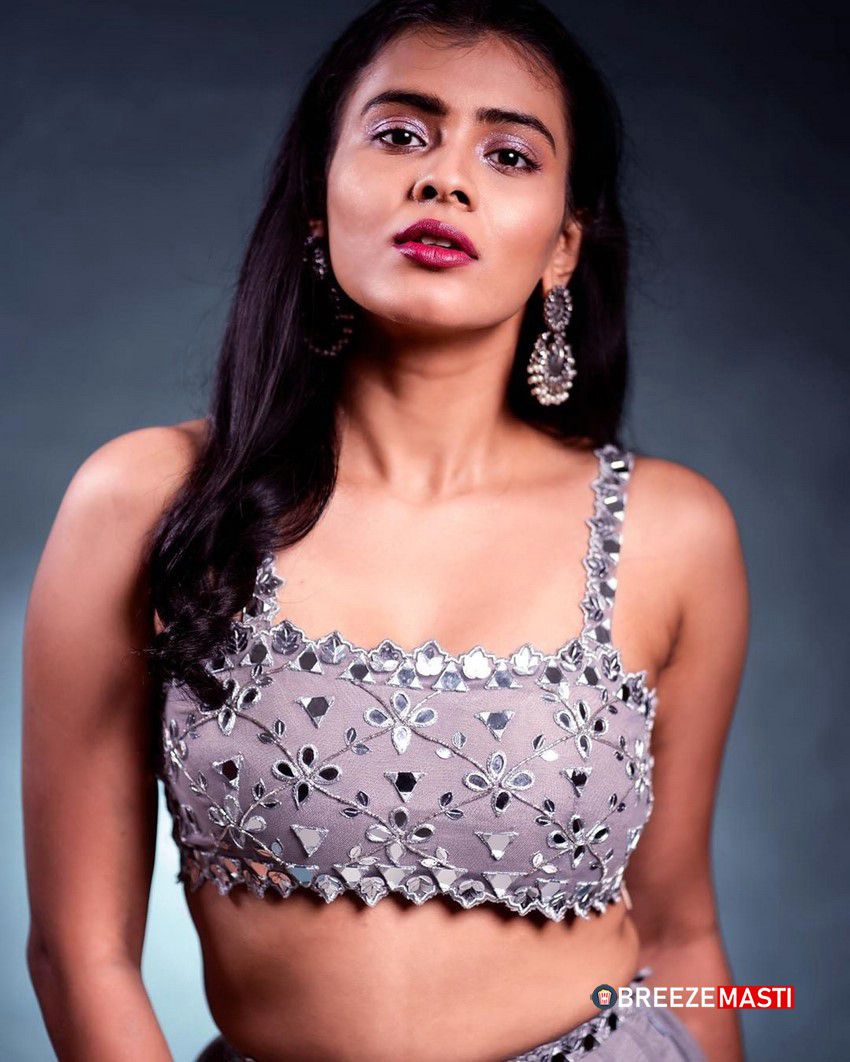 Hebah Patel Actress Photoshoot