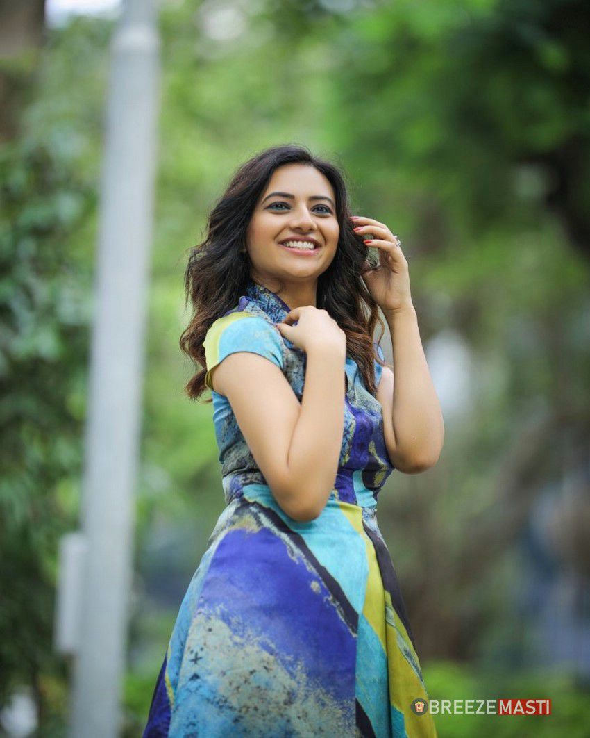 Isha Chawla Telugu Actress Photos
