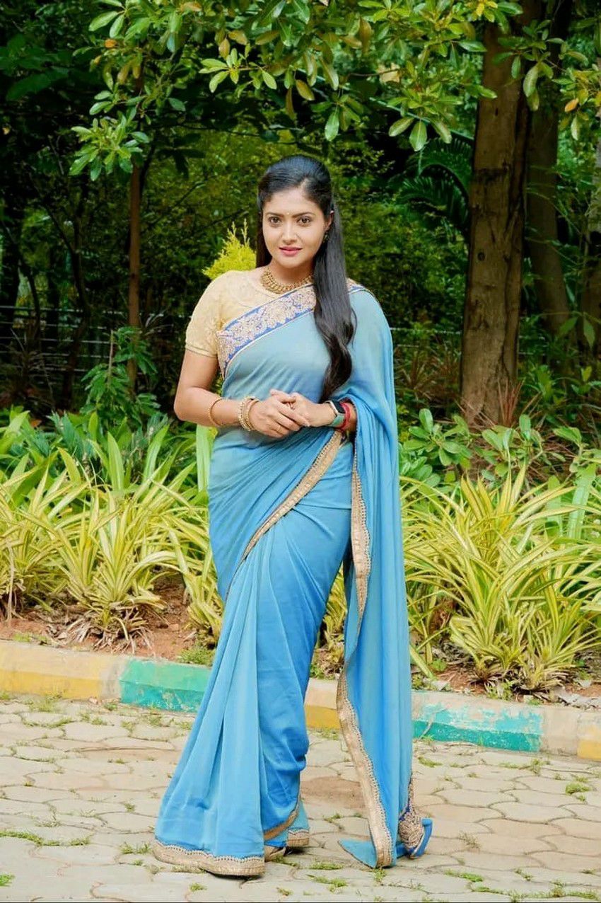 Kruttika Ravindra Kannada Actress Images