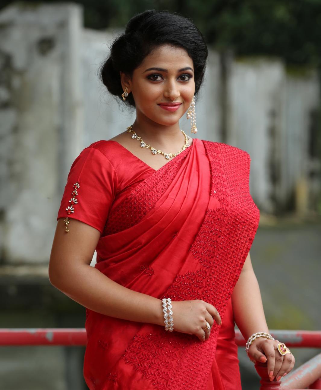 Actress Anu Sithara Photos, Images.