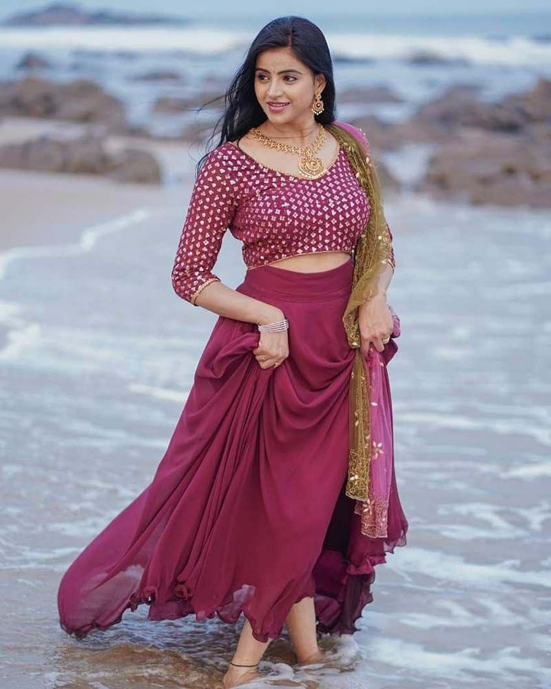 Naveena Reddy Actress Photos