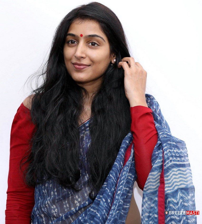 Padmapriya Saree Recent Photos (3)