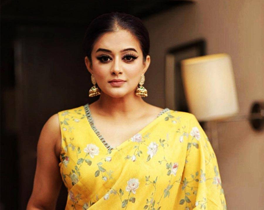 Priyamani Age, Family, Husband, Movies, Biography BREEZEMASTI