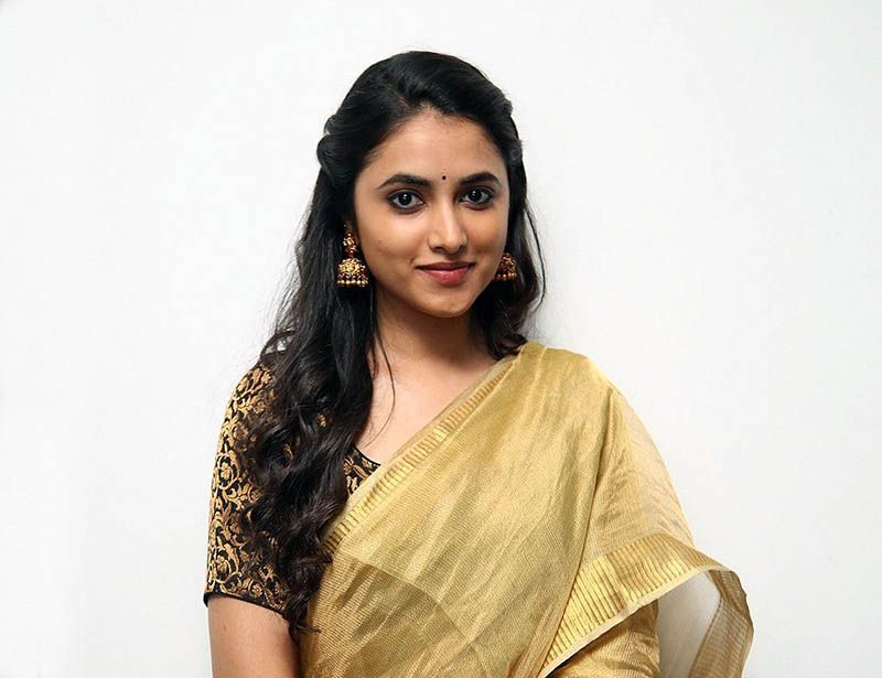 Priyanka Arul Mohan Actress Wiki, Family, Biography, Movies