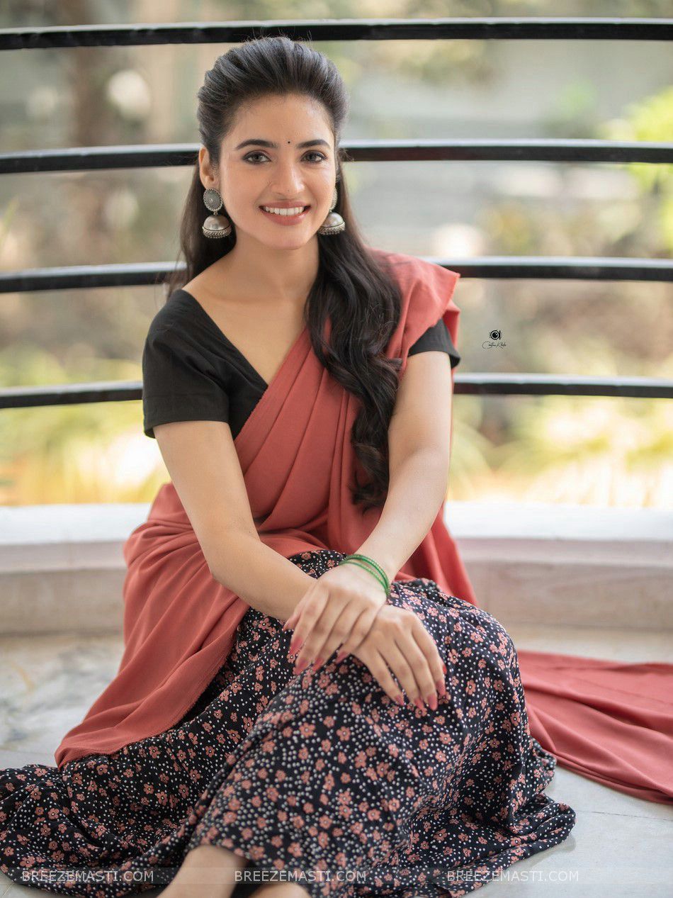 Rathika Rose Actress Photos