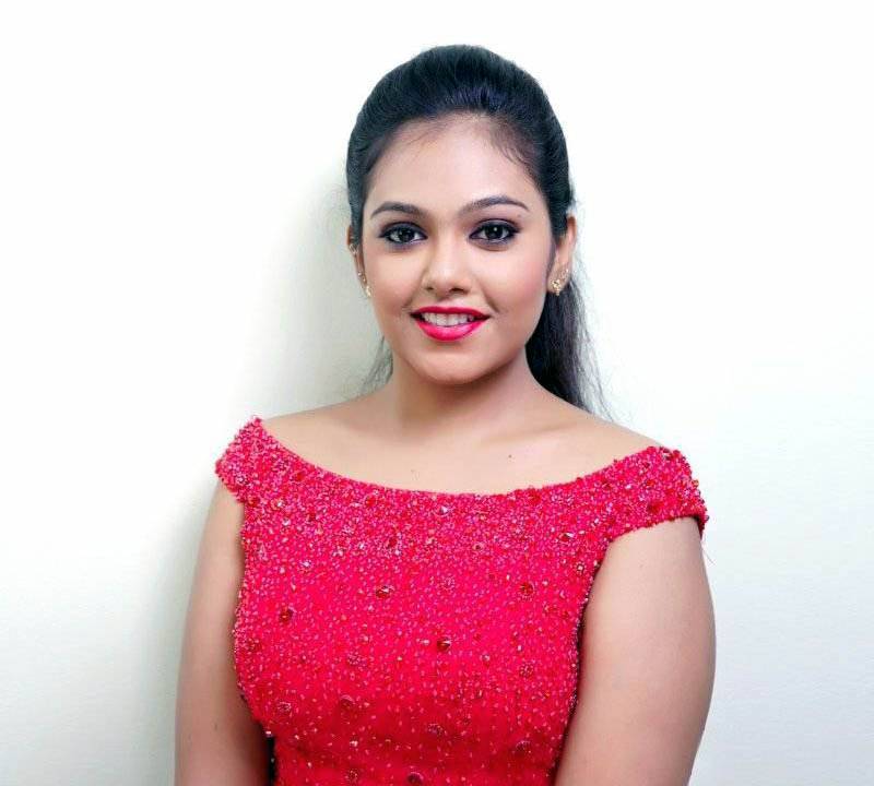 Rebecca Santhosh (Serial Actress) age, family, Husband, biography - BREEZEMASTI
