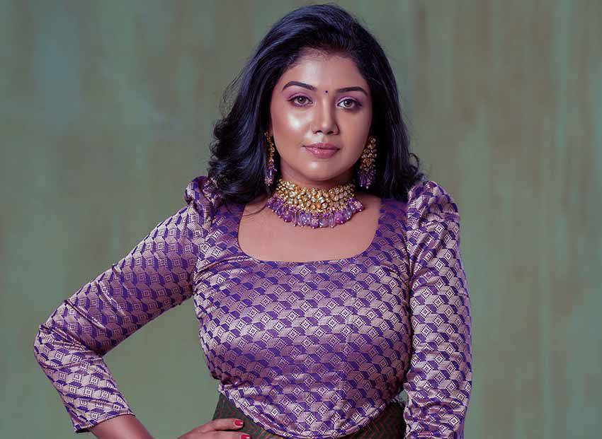 Riythvika (tamil Actress) Age, Family, Husband, Movies, Biography