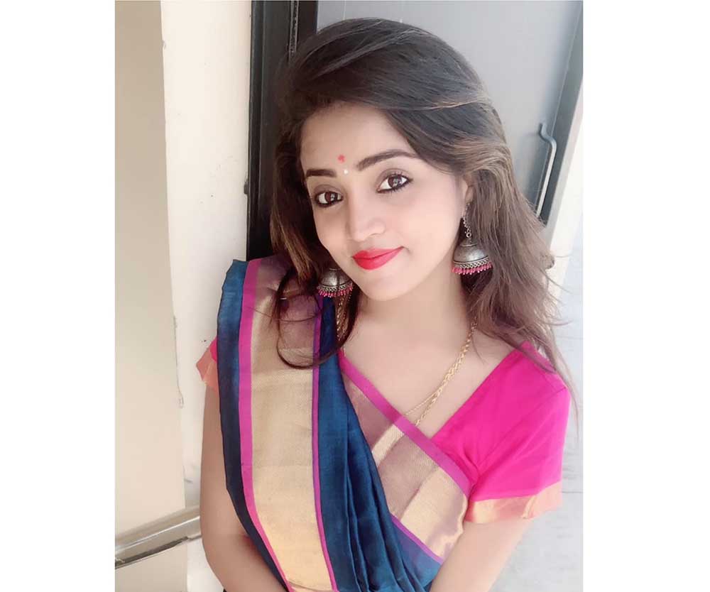 Sanjana Chidanand Age, Family, Husband, Movies, Biography - BREEZEMASTI