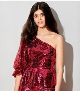 Sanjana Sanghi Biography, Age, Wiki, Family, Movies