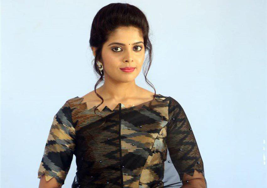 Shravya Reddy Biography Age Family Affairs Wiki