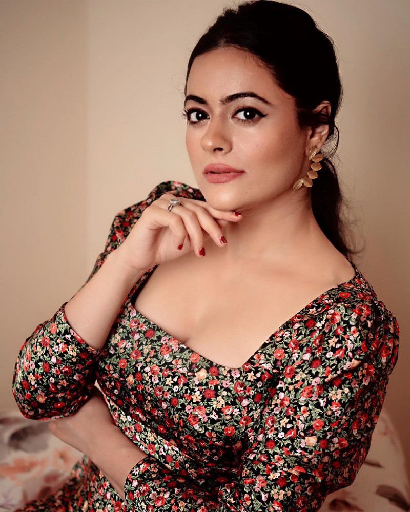 Shruti Sodhi Actress Images
