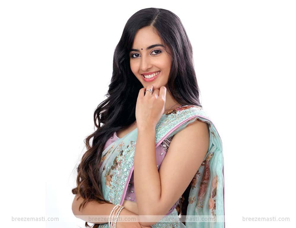 Simrat Kaur Age, Family, Net Worth, Movies, Biography