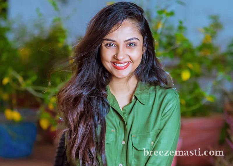Smruthi Venkat Age, Wiki, Family, Husband, Movies, Biography