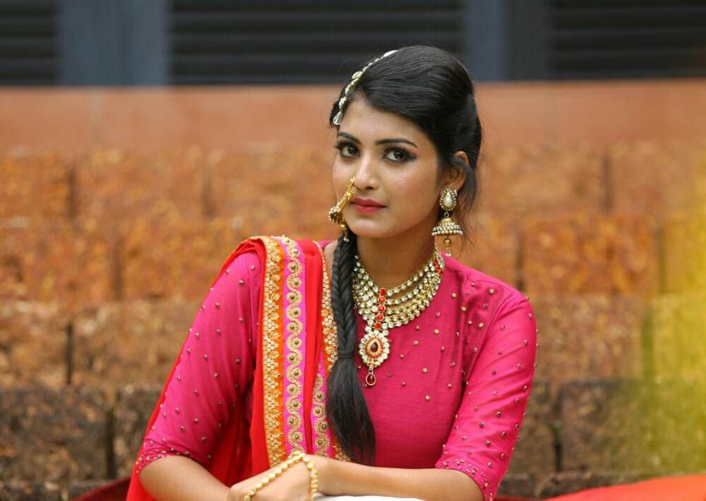 Snisha Chandran Age, Wiki, Family, Husband, Serial, Movies, Biography