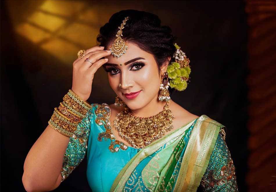 Sreenithi Serial Actress Age, Family, Husband, Movies, Biography