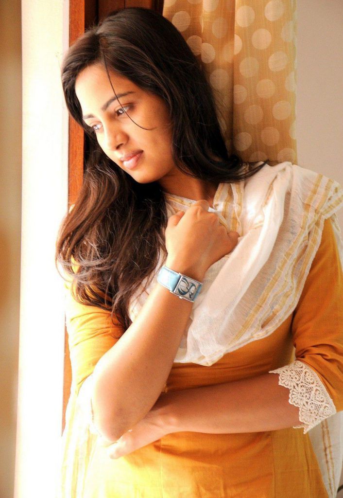 Srushti Dange Tamil Actress Image (1)