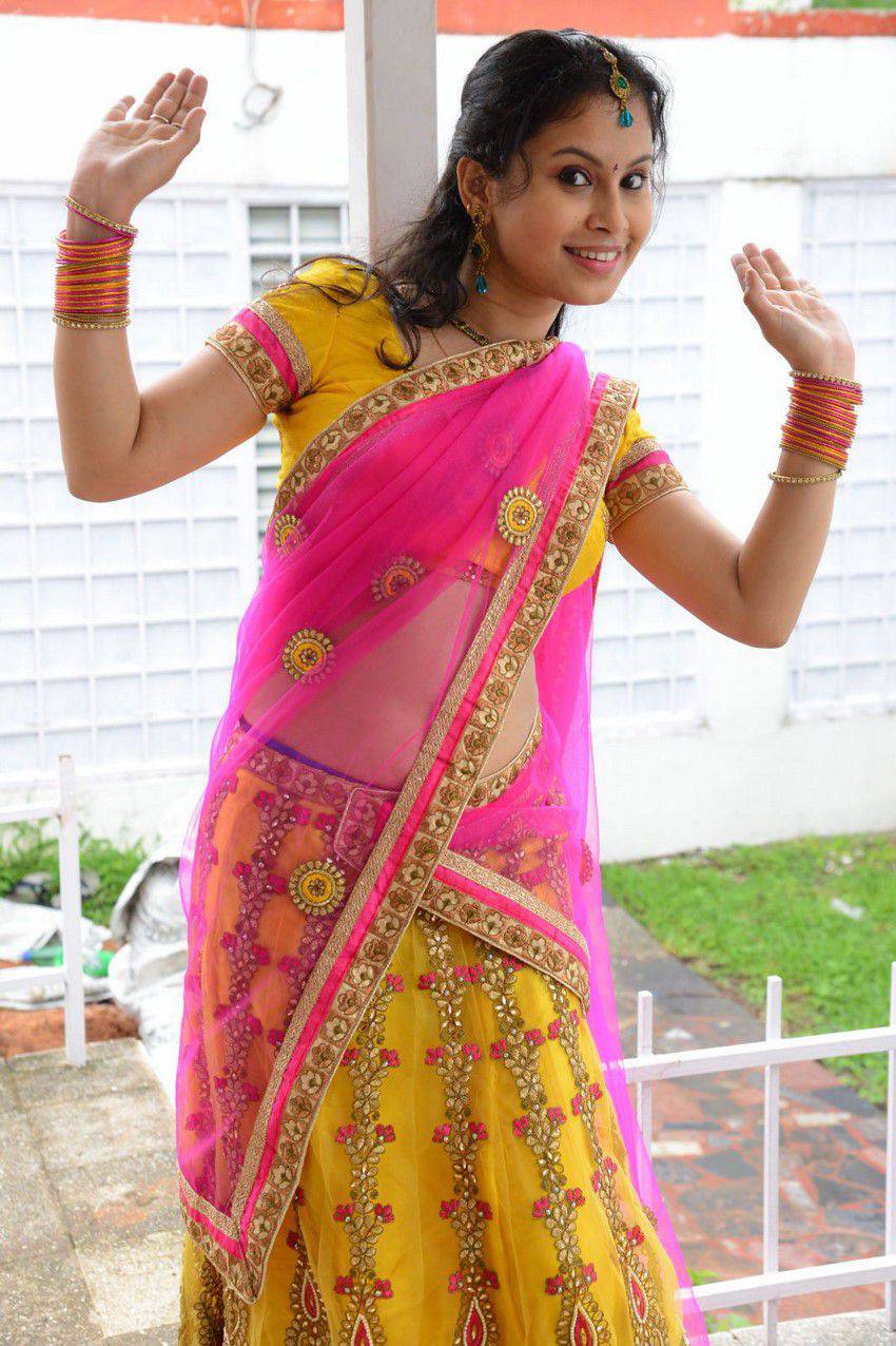 Sumi Ghosh Telugu Actress Photos