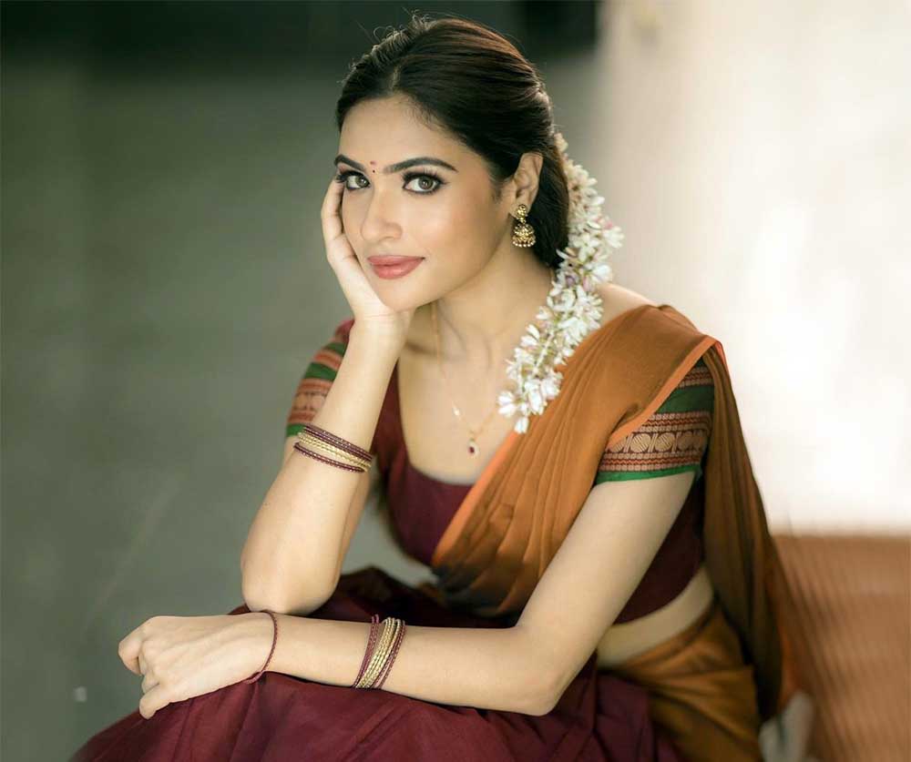 Tarini Kalingarayar Age, Family, Boyfriend, Wiki, Biography