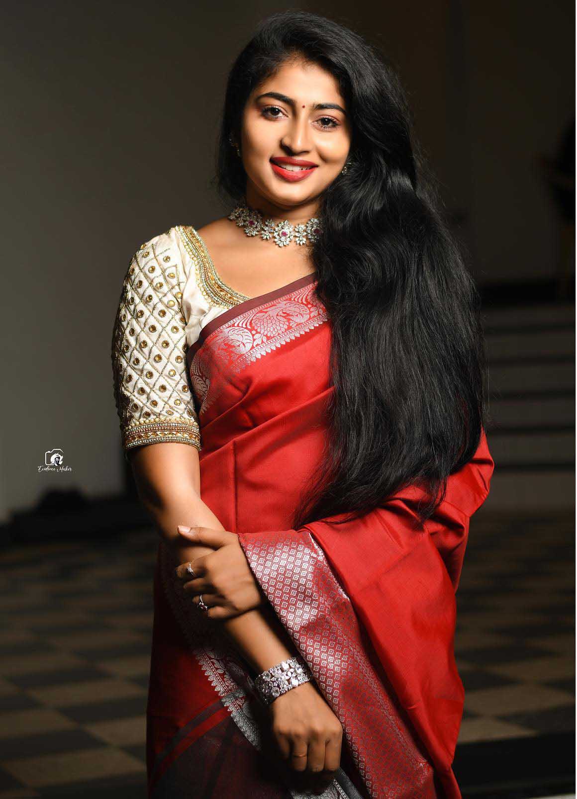 Vaishnavi Arulmozhi Actress Photoshoot