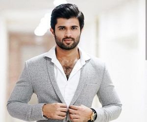 Vijay Devarakonda Biography Birthday, Wife, Movies List, Photos