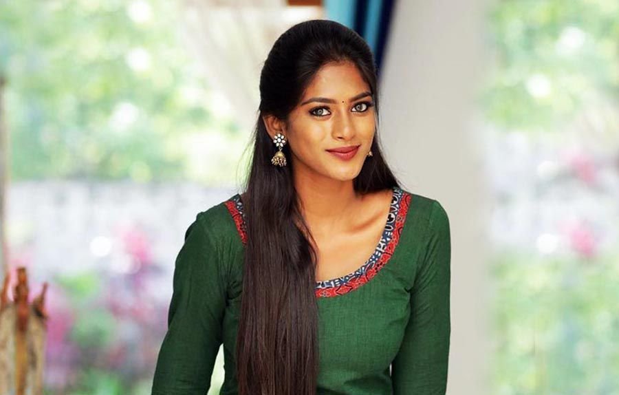 Vinusha Devi Wiki, Age, Family, Husband, Movies, Biography