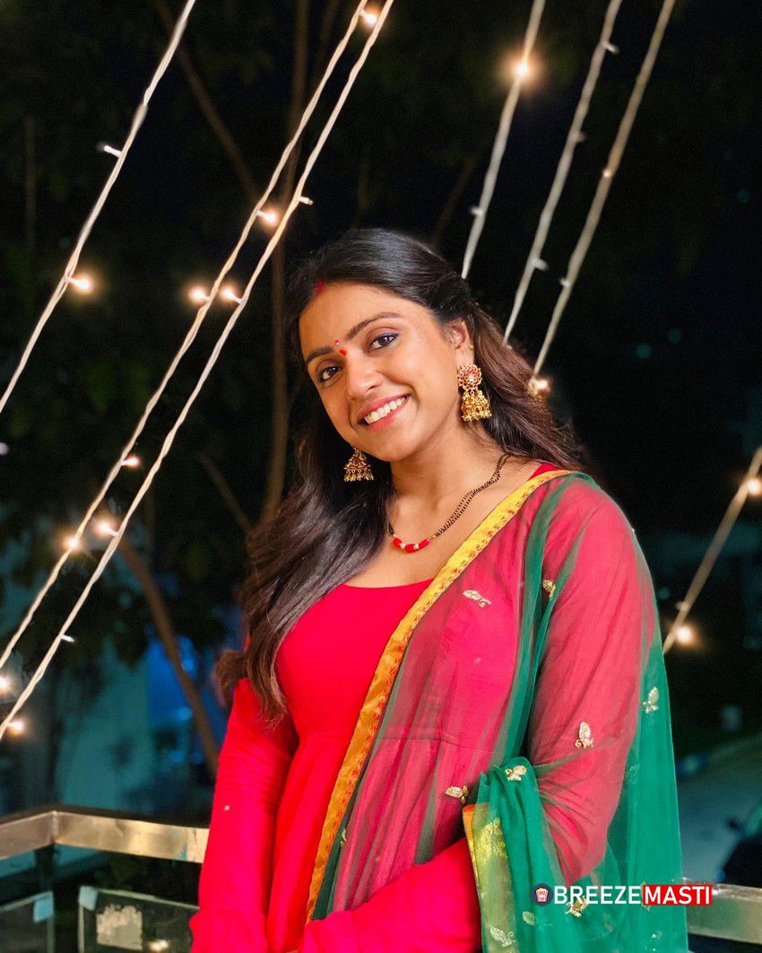 Vithika Sheru Telugu Actress Photos