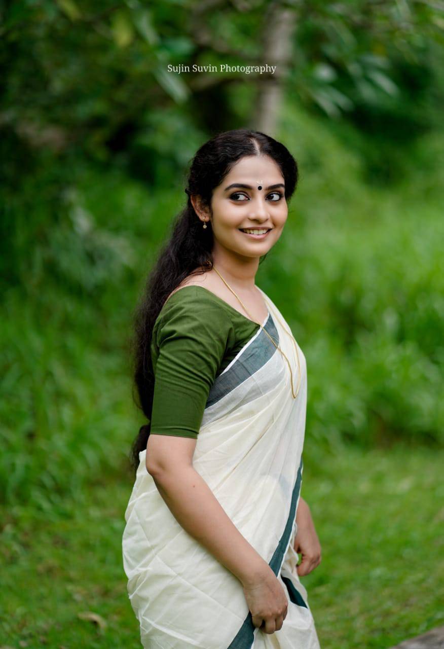 Yami Sona Malayalam Actress Images